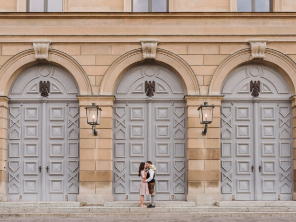 Standesamtliche Hochzeit an der Residenz München