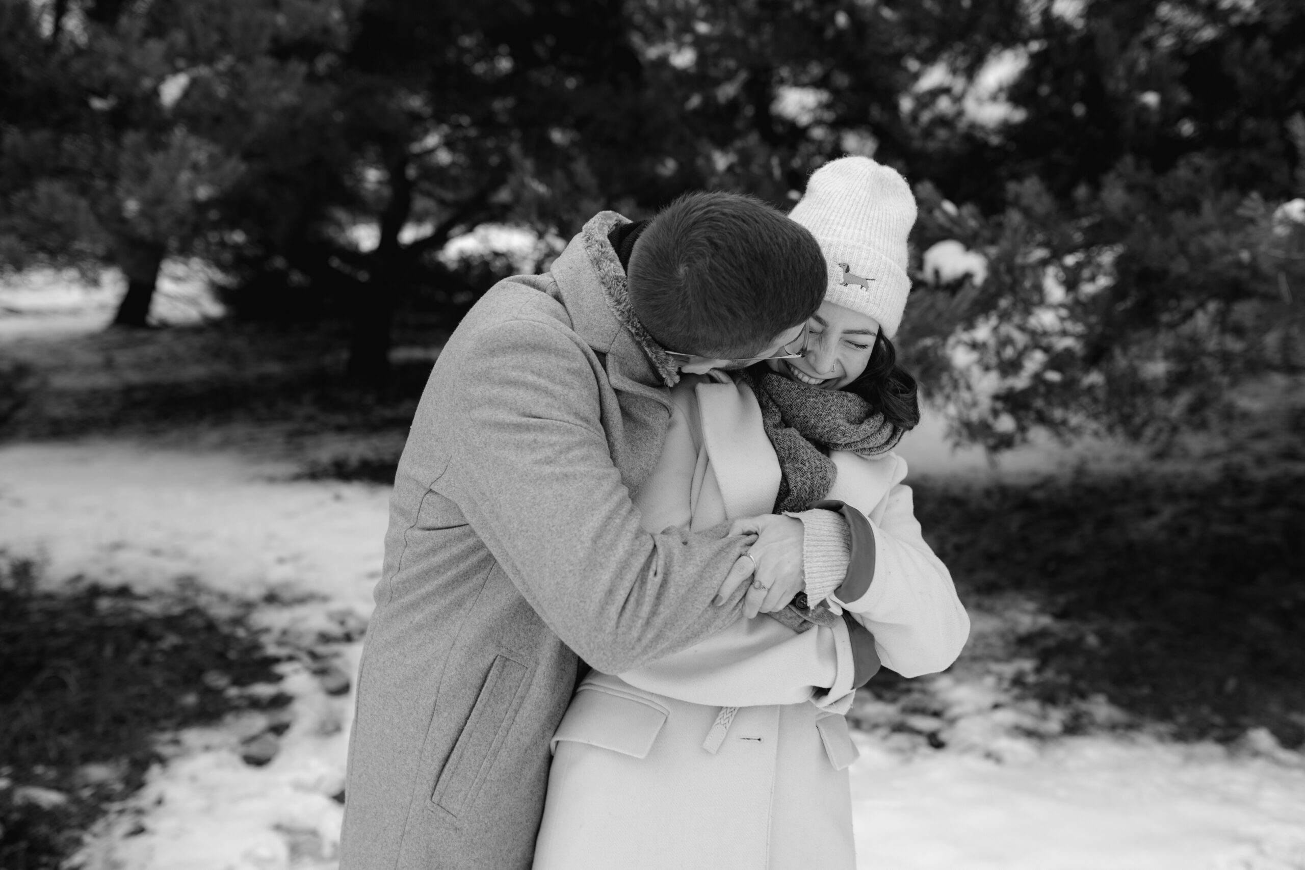 Romantisches Valentinstagsshooting im Schnee