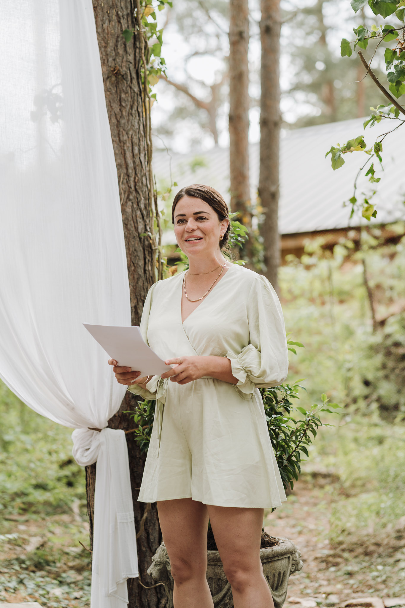 Hochzeit Framhouse Wandlitz, Freie Trauung, Hochzeitsfotografin Berlin, Emotionale ;Momente, Authentische Hochzeitsfotografie, Traurednerin